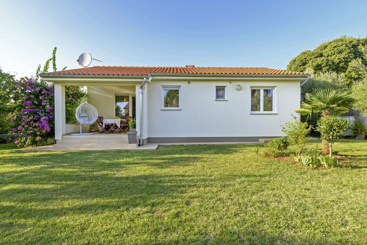 Ferienhaus Ližnjan in Strandnähe