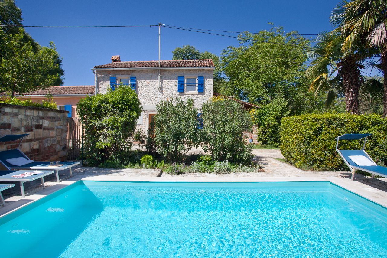 Ferienhaus mit Pool in Juricani bei Umag Istrien