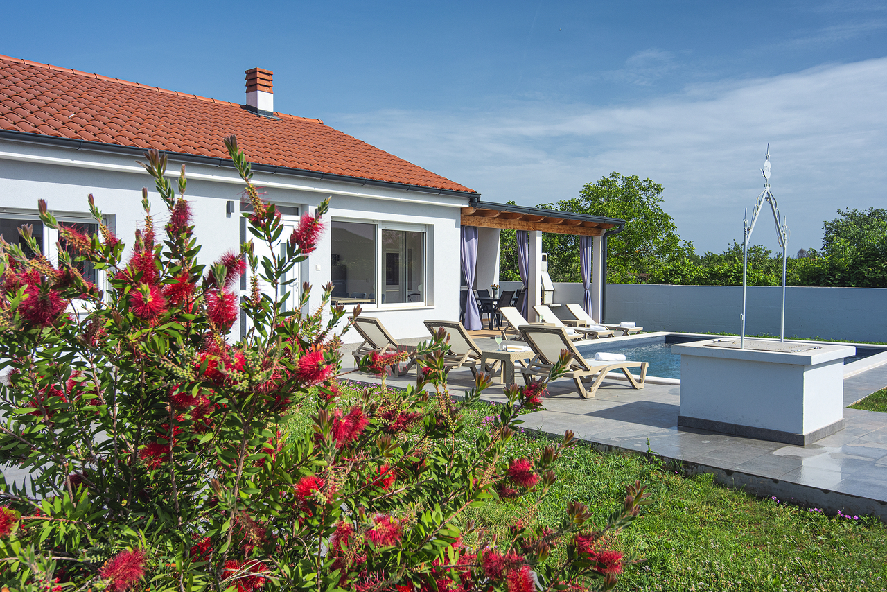 Ferienhaus Valbandon mit Pool