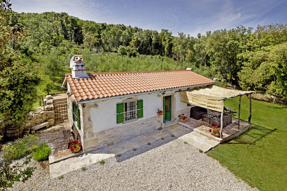 Ferienhaus Prtlog mit Meerblick