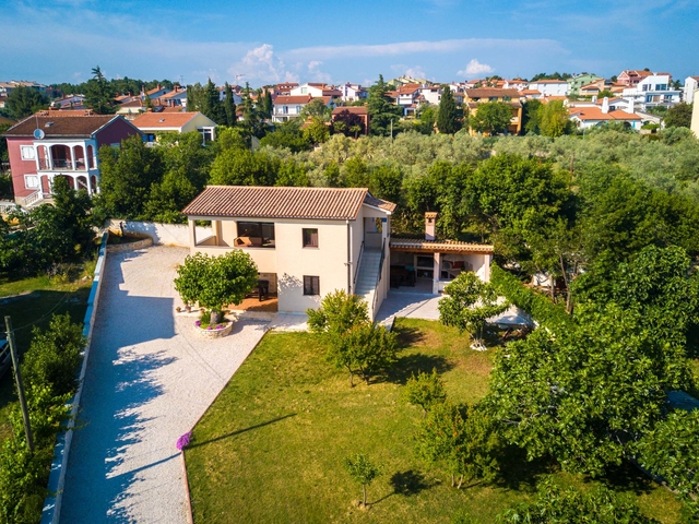 Ferienhaus Fažana mit Meerblick & in Strandnähe