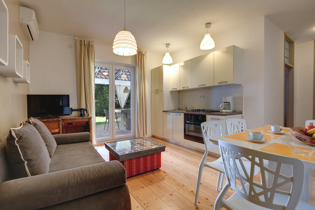 Ferienwohnung Fažana mit Terrasse & in Strandnähe