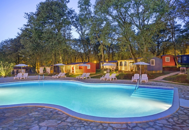 Strandnahe Ferienanlage Novigrad