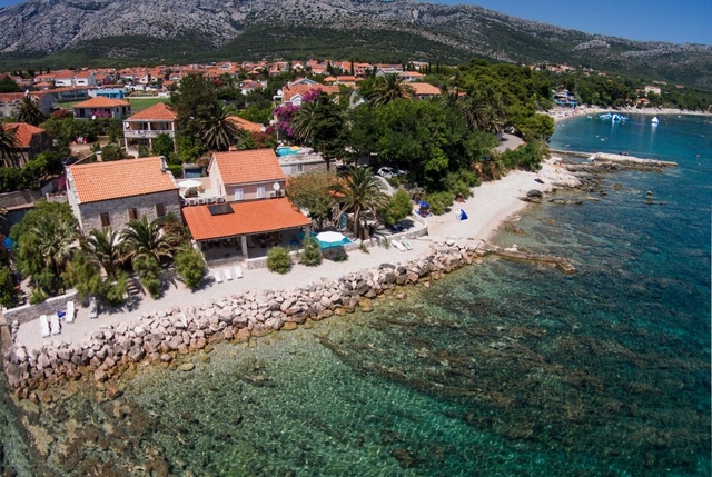 Strandvilla Orebić mit Pool direkt am Meer